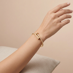 Clou Zirconia Bangle Set