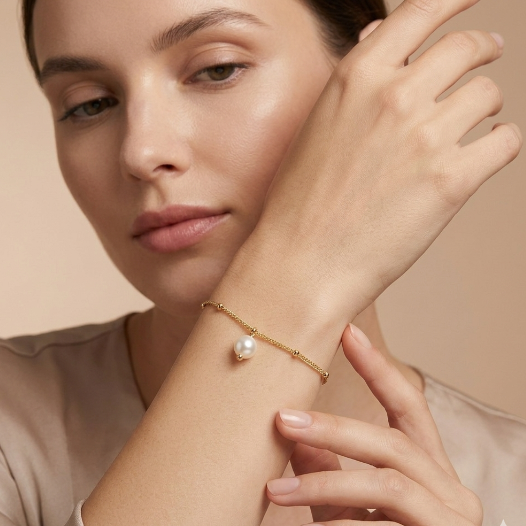 Vela Stainless Steel Gold Bracelet