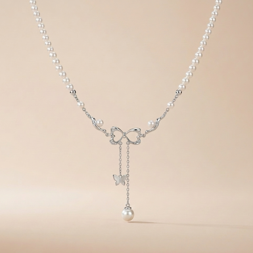 Serein Eternal Pearl &amp; Bow Necklace