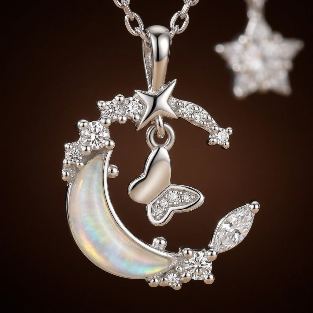 Serein Aéstra Butterfly Necklace