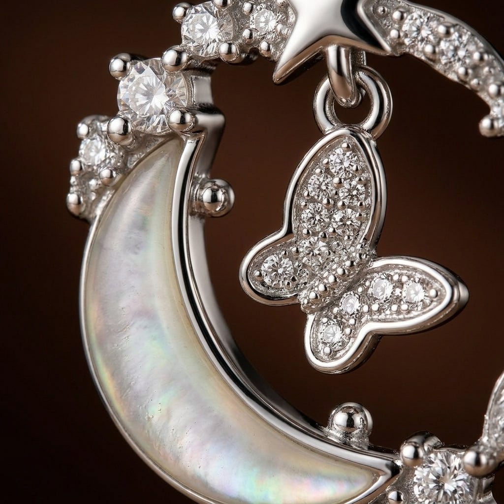 Serein Aéstra Butterfly Necklace