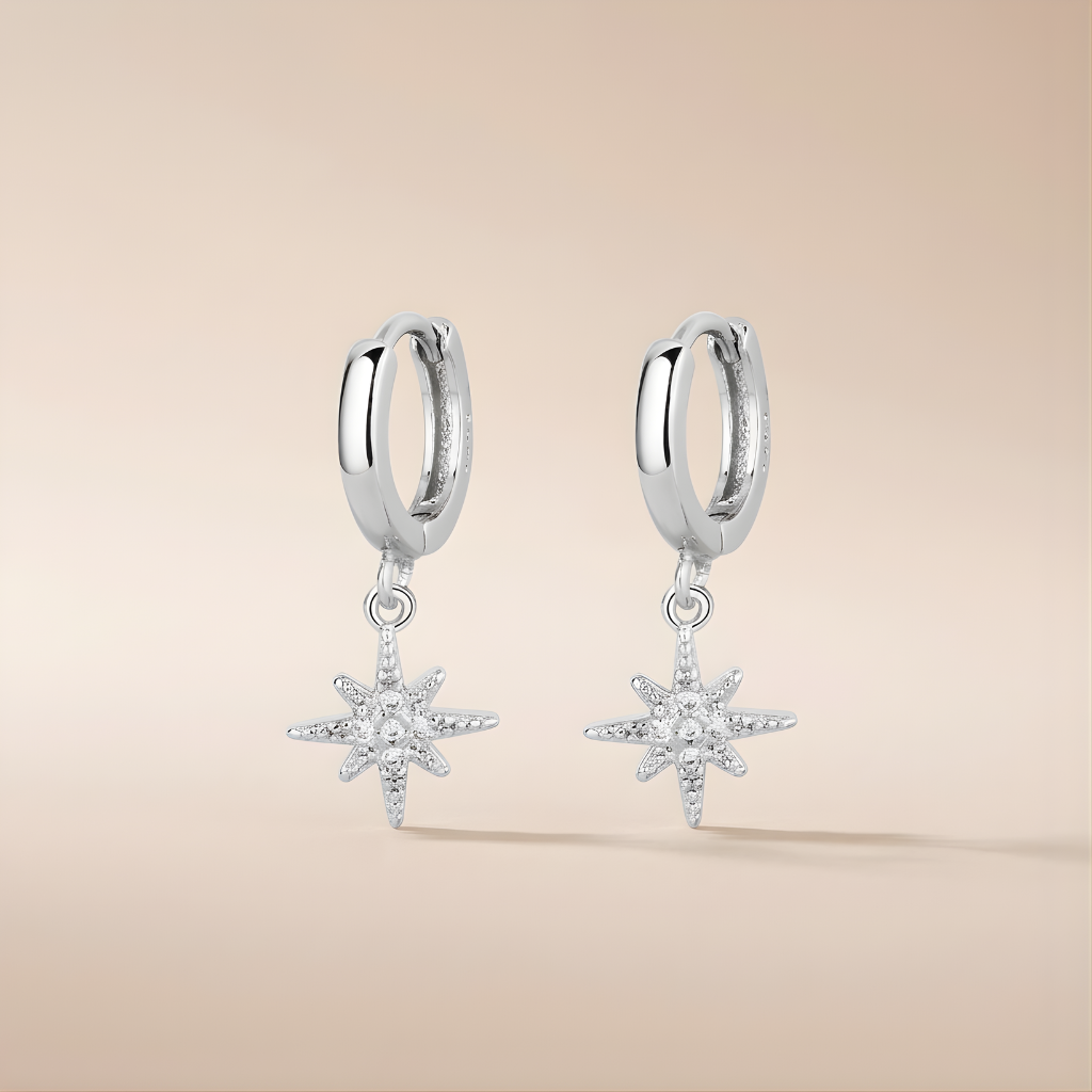 Éclat Star Stud Earrings