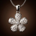 Florelle Zircon Petal Necklace